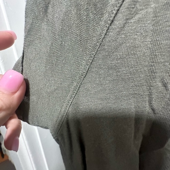 FREE PEOPLE Green Sage Top Size Extra Small Charli Top - Picture 4 of 4